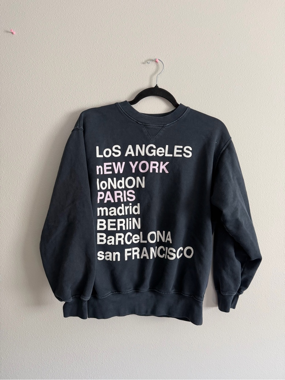 ANINE BING
CITY LOVE SWEATSHIRT - Picture 2 of 4